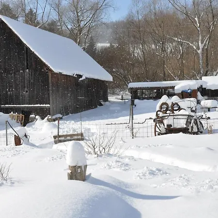 Dvor Pod Krikmi Campsite *