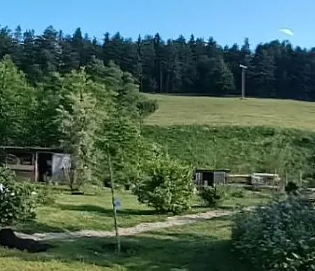 Dvor Pod Kríkmi *