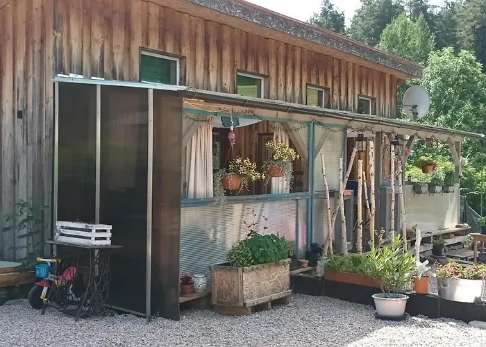 Dvor Pod Krikmi Campsite *